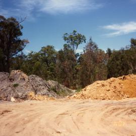 Earthworks, 1 November 1990 
