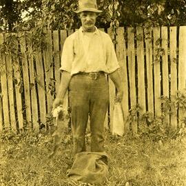 Big catch, Charles Tait, Tewantin, 1930