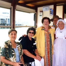 Tewantin pioneering descendants reunion, Tewantin Marina, Tewantin, 2006