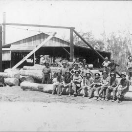 Employees, Richmond River Sawmill, Pomona, 1926