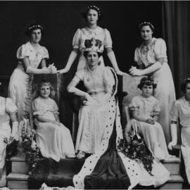 Queen crowning, QATB Ball, Pomona, 1938