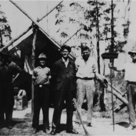 Main Roads workers, Pomona, ca 1928
