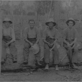 Main Roads workers, Pomona, ca 1928