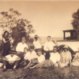 Picnickers, Lake Cootharaba, Elanda Point, Como, 1929