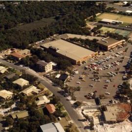 Aerial view Noosa Junction, Noosa Heads, ca 1987-88
