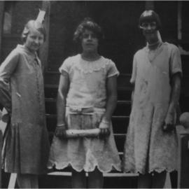 Tina McLeod, Rosie Bazzo and Isobel Rookwood, Noosa Shire Council offices, Pomona, 1920s