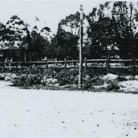 Front view, Pomona State Rural School, Reserve Street, Pomona, 19 June 1942