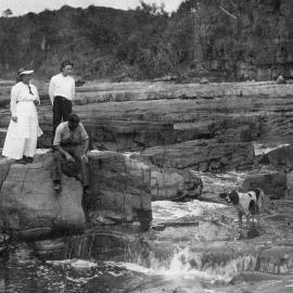 Daytrippers, 'Boiling Pot', Tea Tree Bay, Noosa National Park, Noosa Heads, ca 1900