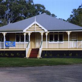 Exterior, Tait-Duke Cottage, Earl Street, Tewantin, 2017