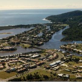 Aerial view Noosaville and Noosa Sound, ca 1987-88