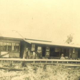 Pomona Railway Station, Railway Parade, Pomona, ca 1920