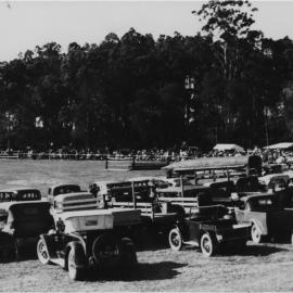 Arena and spectators, Noosa Country Show, Pomona, 20 September 1947