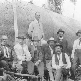 Locals and downed Bell's tree, Cooran, ca 1918