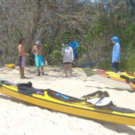 Kayakers, Noosa Inlet, Noosa River, Noosa Heads, 31 ‎October ‎2004