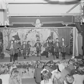 Noosa Agricultural, Horticultural and Industrial Society concert performers, Pomona Memorial School of Arts, 6 Reserve Street, Pomona, 1948