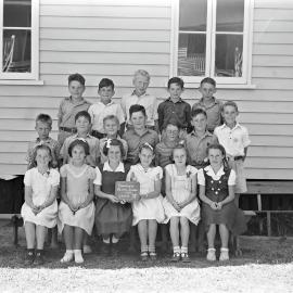 Class photo, Grade 4, Pomona Rural School, Pomona, 1952
