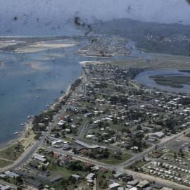 Aerial view Noosaville, Noosa Sound and Noosa Heads, ca 1980s