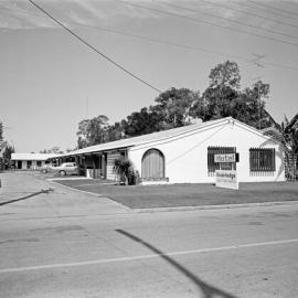 Noosa Riverlodge Motel, Gympie Terrace, Noosaville, 1973 