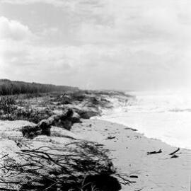 Coastal rutile sand erosion, February 1972 