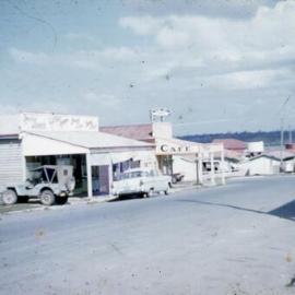 Pelican Street, Tewantin