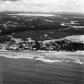 Aerial view Hastings Street and Noosa Spit, 27 November1970 