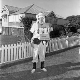 Commonwealth Trading Bank promotion, elephant races, Tewantin, 1967 