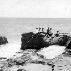 Daytrippers, 'Boiling Pot', Tea Tree Bay, Noosa Heads, 1917 