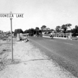 Approach to Doonella Bridge, Tewantin 