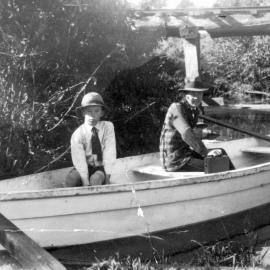 Fenwick family members, Cooroy Creek, Cooroy, 1928 