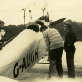 Bi-Plane 'G-AUGH'  the Wunda, Noosa Main Beach, Noosa Heads, 1930s