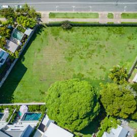 Aerial view Gympie Terrace, Noosaville, 2018