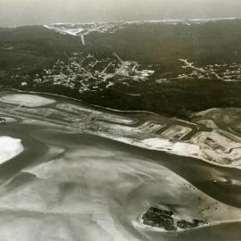 Aerial photograph, Noosa Sound development, Noosa Heads, ca 1972 - 1973