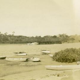 Boats at low tide, Weyba Creek, Noosaville, 6 May 1949