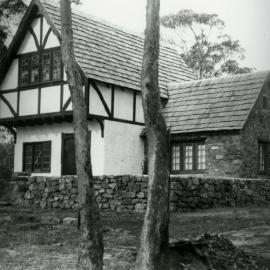 Alderly Cottage, 15 Mitti Street  Little Cove, Noosa Heads, ca 1947