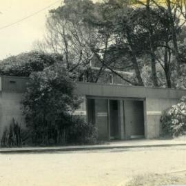 Change rooms and toilet block, Hastings Street, Noosa Heads