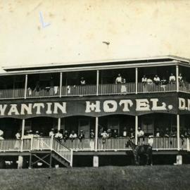 Martin's Tewantin Hotel, Tewantin