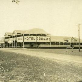 Donovan's Royal Mail Hotel, Tewantin, ca 1930s