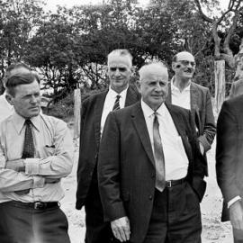 David Low MLA, Noosa Shire Councillors, and others, Noosa Heads, 5 March 1971