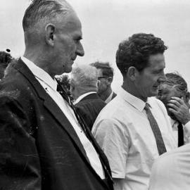 David Low MLA with Neil Macdonald and others, Noosa Main Beach, Noosa Heads, 5 March 1971