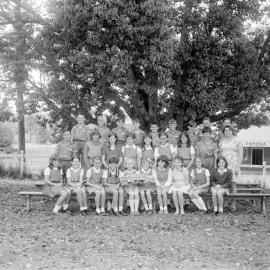 Class Photo, Grade 5, Pomona State School, Pomona, September 1971