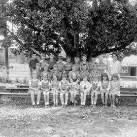 Class Photo, Grade 1/2B, Pomona State School, Pomona, September 1971