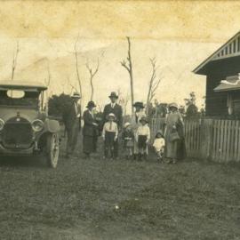 Family outing, ca 1920s