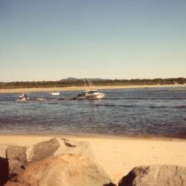 Boating, Noosa River Mouth, Noosa Heads, ca 1991