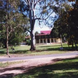 Dwelling, 143 Lake Weyba Drive, Noosaville, ca 2000