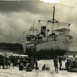 Cherry Venture, Teewah Beach, ca 1973