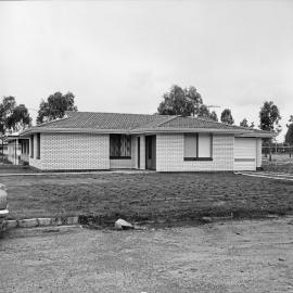 Dwelling, 16 February 1972