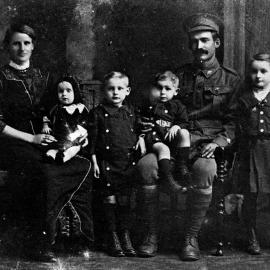 Family portrait, ca 1910s