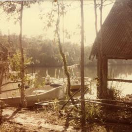 Boats at the jetty, 'Restdown', Noosa River, 25 September 1987