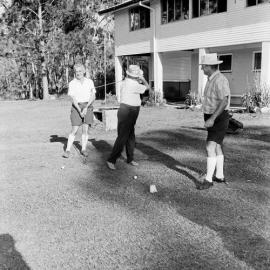 Golfers, Tewantin-Noosa Golf Club, Tewantin, 30 October 1972