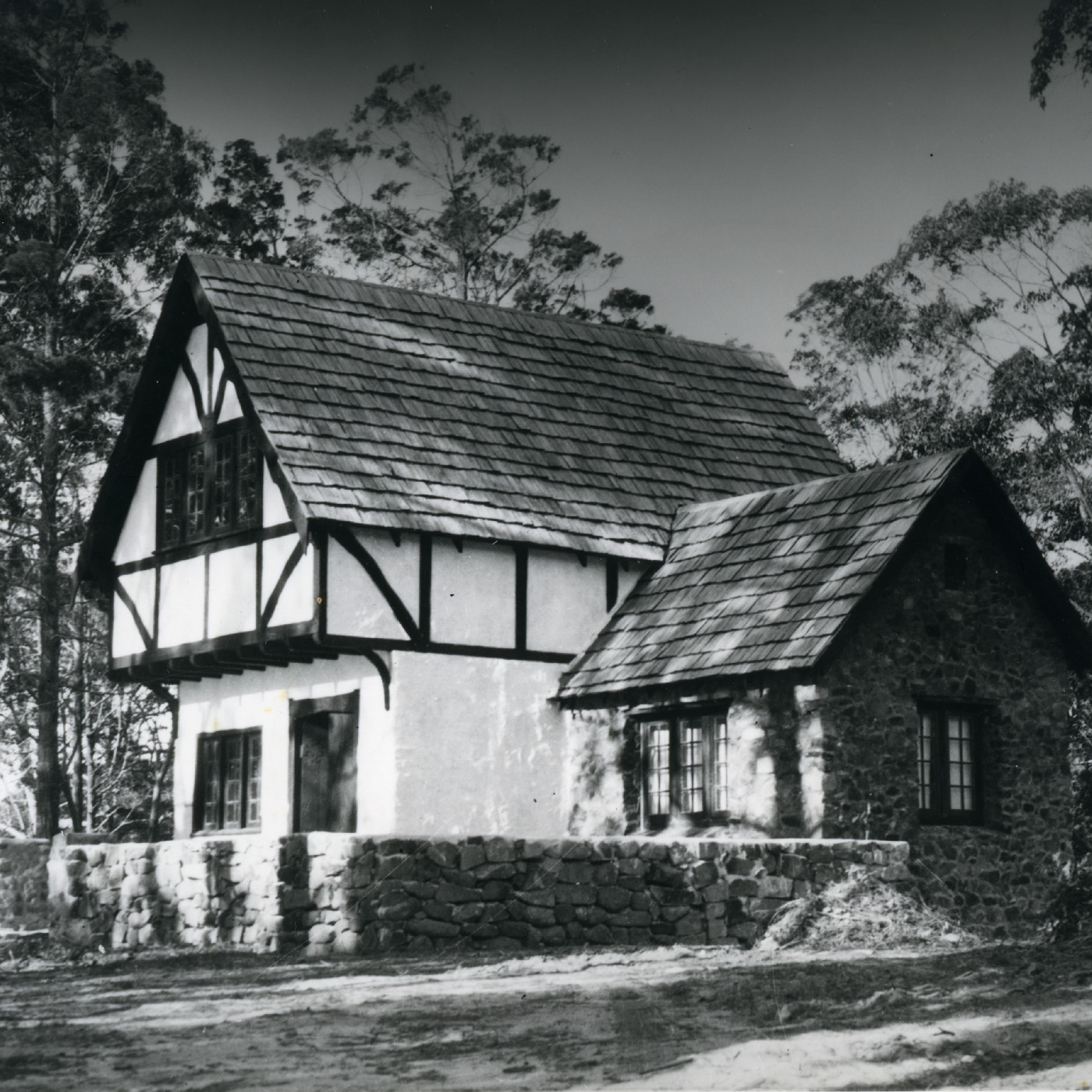 Alderly Cottage